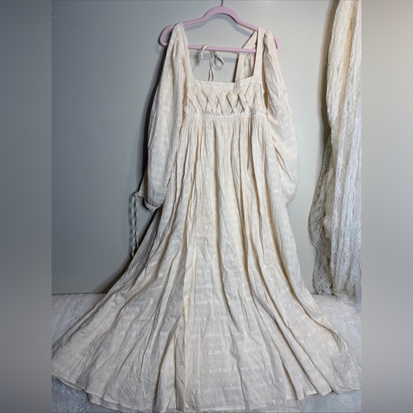 Free People Dreamweaver Lattice Cutouts Puff Sleeve Maxi Dress - Picture 5 of 8